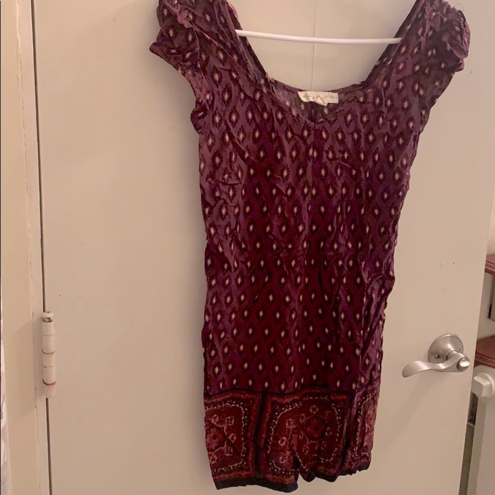 staring at stars maroon romper